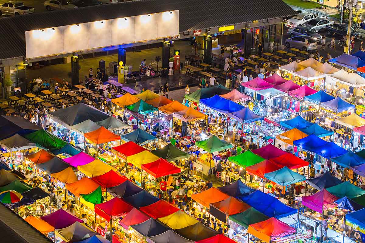 Where to Stay in Bangkok 2025 – Best Areas and Hotels for Tourists : Ratchada / Rama 9